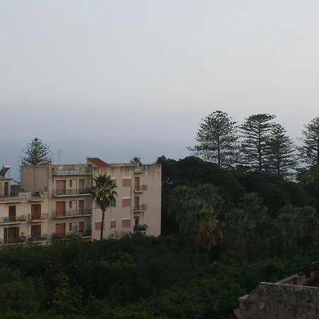 Valverde Penthouse *